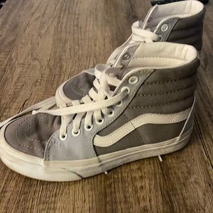 Boys: men’s 3.5 or women’s size 5 vans high tops